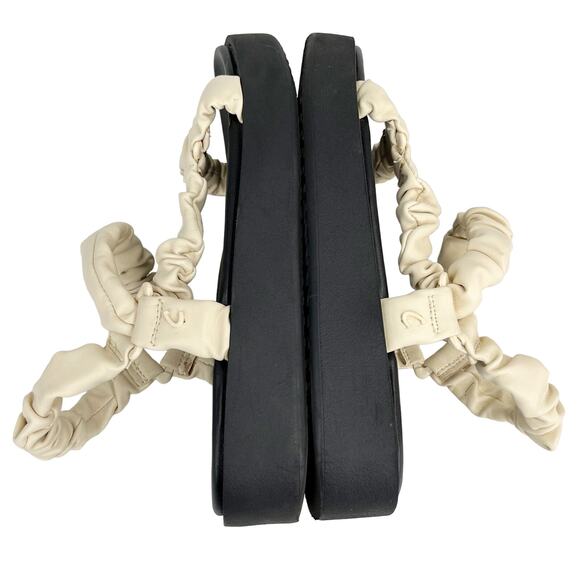 Circus NY Harlene Cream Black Comfort Platform Scrunch Sandals 8 - Picture 10 of 10